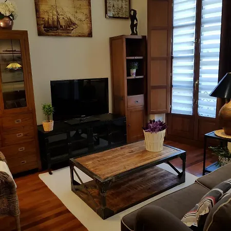 Piso De Calidad En El Centro De Apartamento